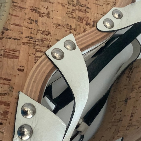 Miu Miu platform sandal - Picture 11 of 15